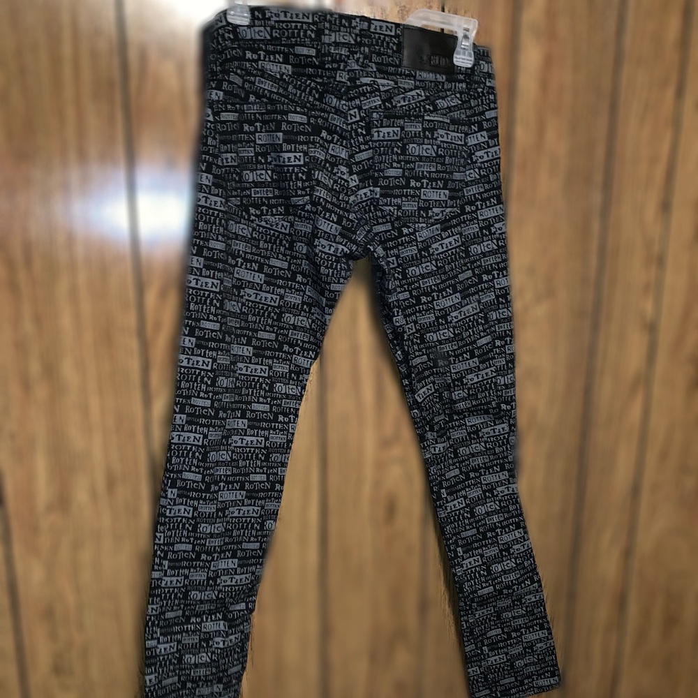 Rotten HotTopic Jeans - Picture 2 of 3